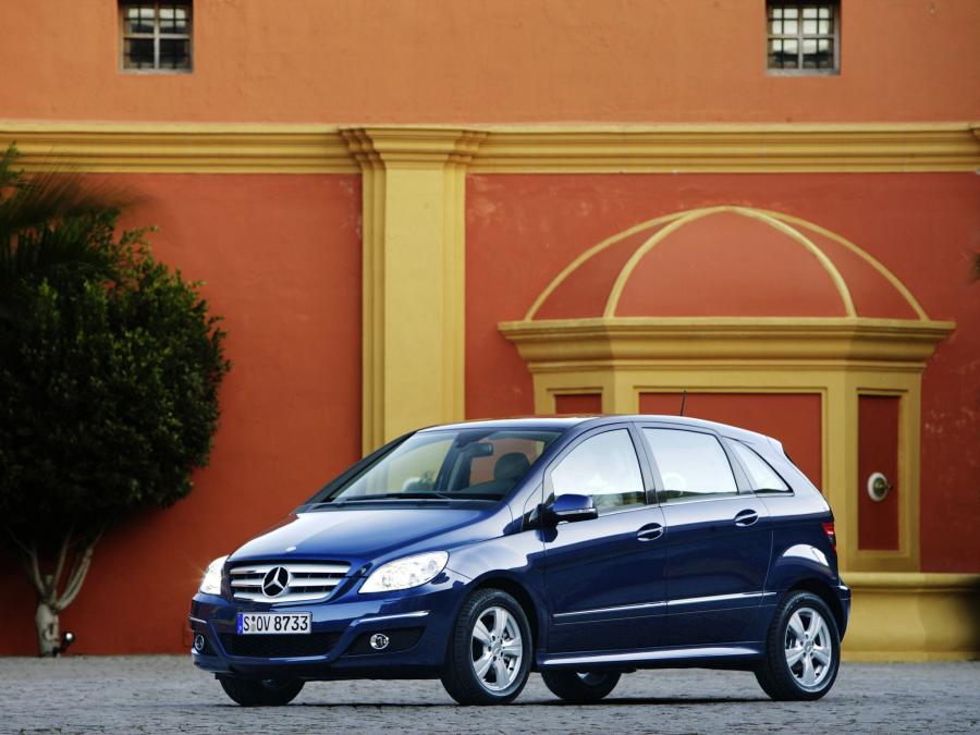  Mercedes-Benz B-Class 2008 года  (фото 5 из 20)